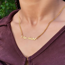 Load image into Gallery viewer, Butterfly Cuban Link Name Necklace
