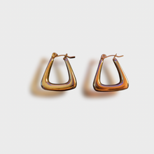 Load image into Gallery viewer, Triangular Hoop Earrings
